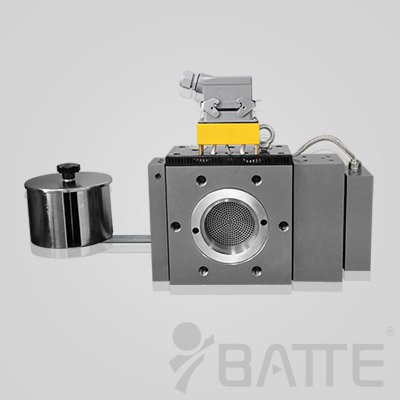  網帶式自動走網換網器